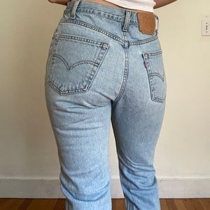 Vintage Light Wash 90’s Levi 505 Jeans